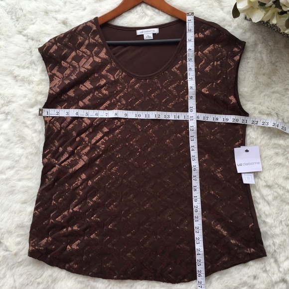 NWT LIZ Claiborne Sequin Tribal Beat Pattern Top - Picture 3 of 6